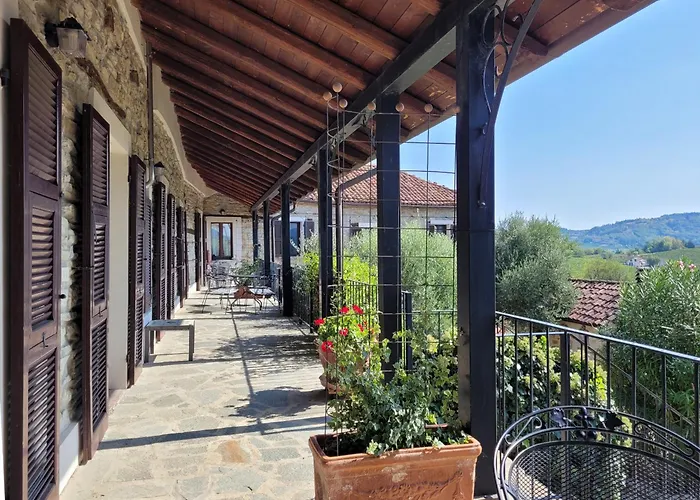Dolcetto In Cascina Marenco Langhe Apartamento