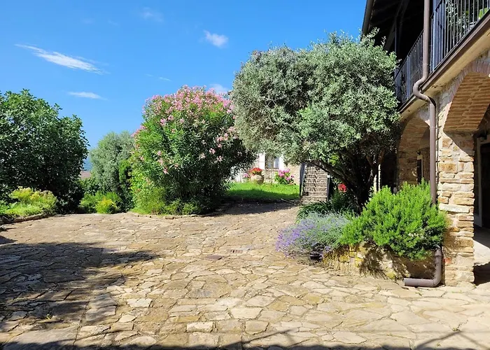 Apartamento Dolcetto In Cascina Marenco Langhe